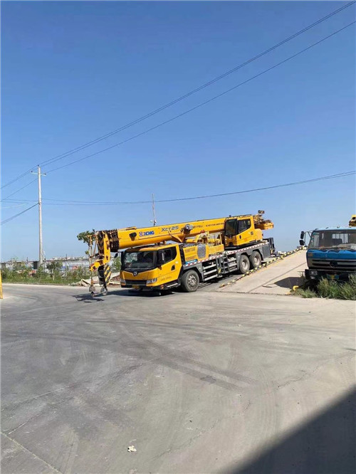 云冈区吊车作业时，可能会产生哪些额外收费项目？